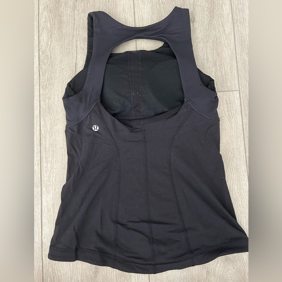 Lululemon tank top - size 6 - Picture 2 of 4